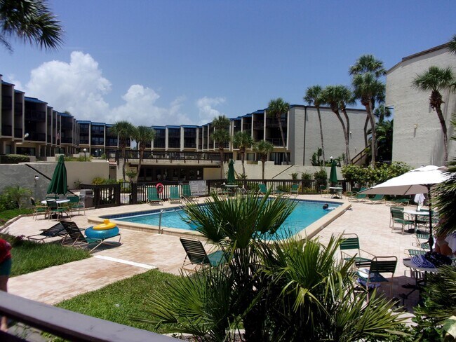 Building Photo - 5650-5A1A A1A S
