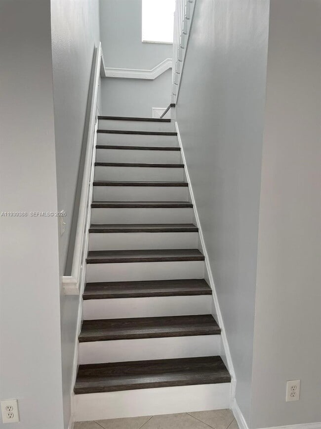 Building Photo - 2145 SW 150th Ave