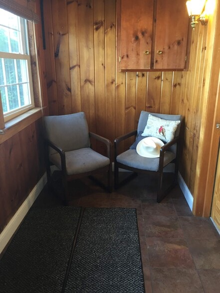 Building Photo - 60 Water St