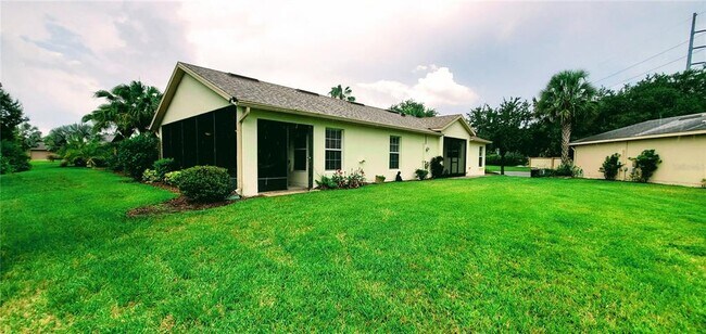 Building Photo - 520 Millifiora Ln