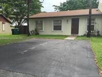 Building Photo - 11206 SW 125th Pl