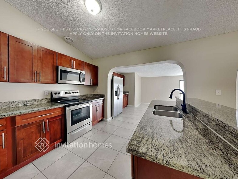 Building Photo - 13450 SW 178th St