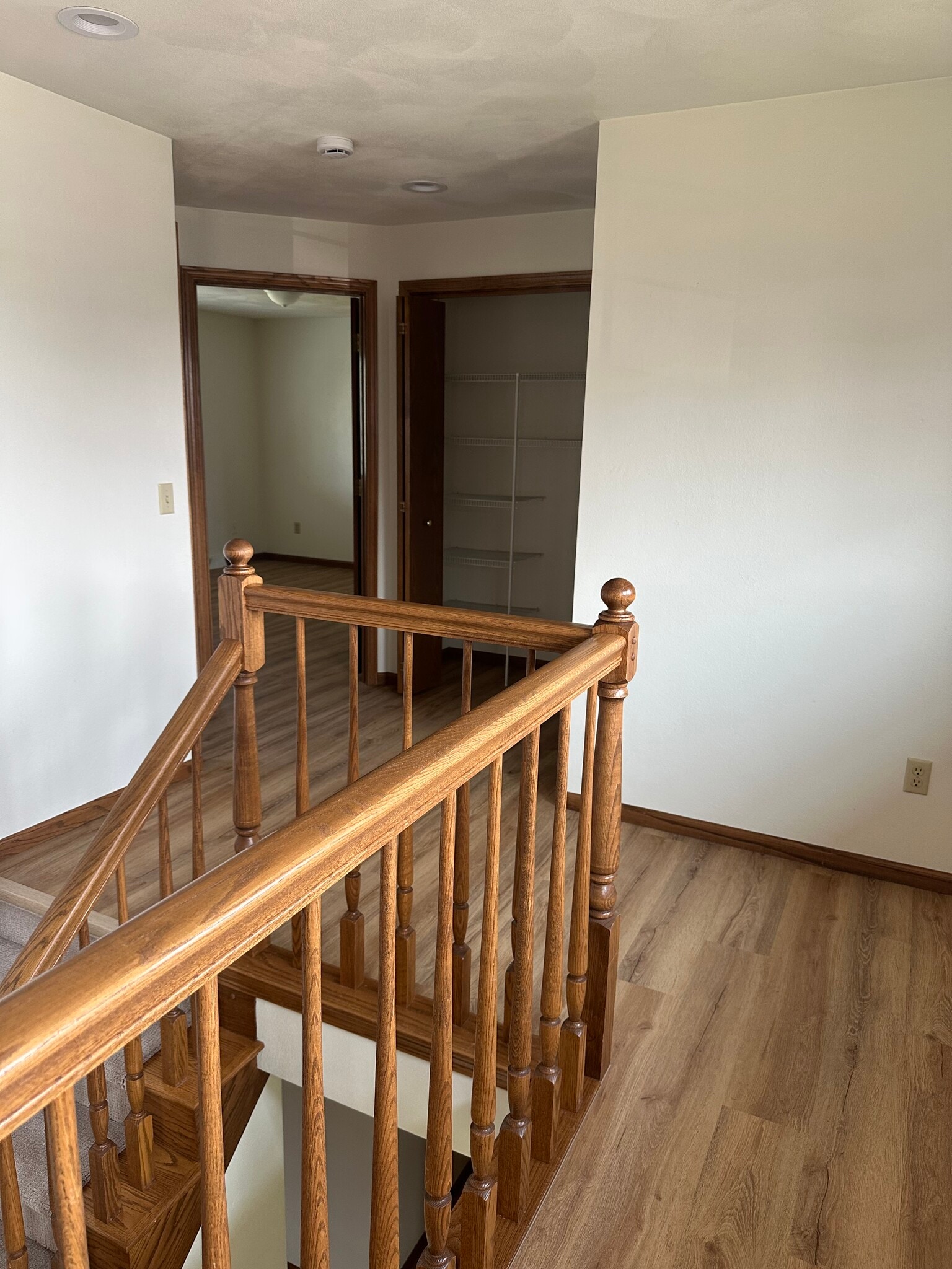 Building Photo - N511 Willowcrest Ct