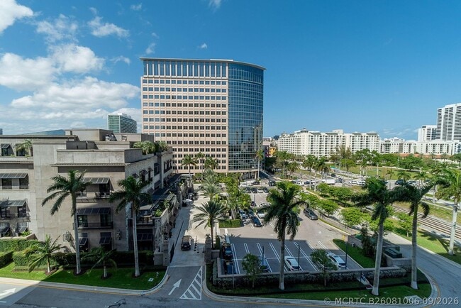 Building Photo - 550 Okeechobee Blvd