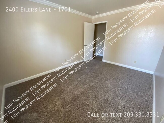 Building Photo - 2400 Eilers Ln