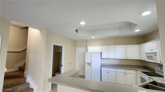 Building Photo - 16141 Via Solera Cir