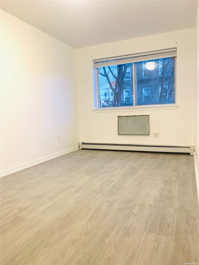 Building Photo - 22-15 119th St