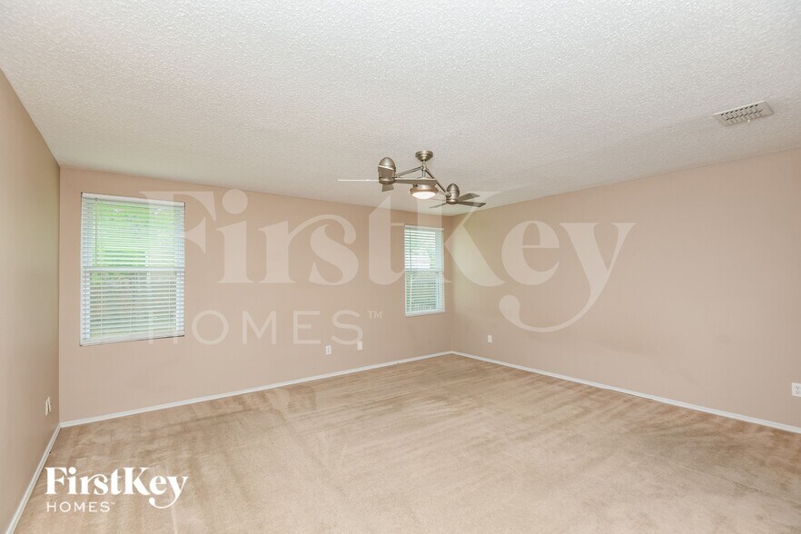 Building Photo - 1301 Anna Lea Ln