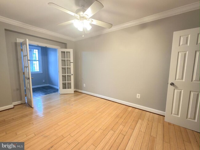 Building Photo - 1246 Queen St NE