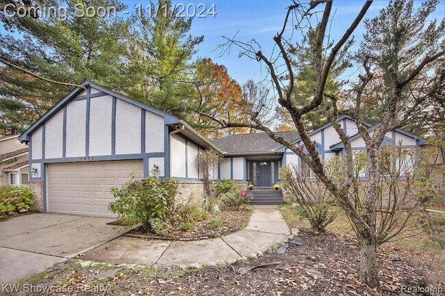 Building Photo - 2848 Regency Ct