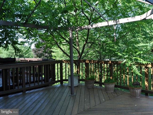 Building Photo - 6209 Deep River Canyon