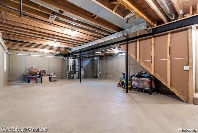 Building Photo - 2806 Benjamin Ave