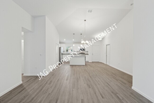 Building Photo - 271 Christensen Ave SE