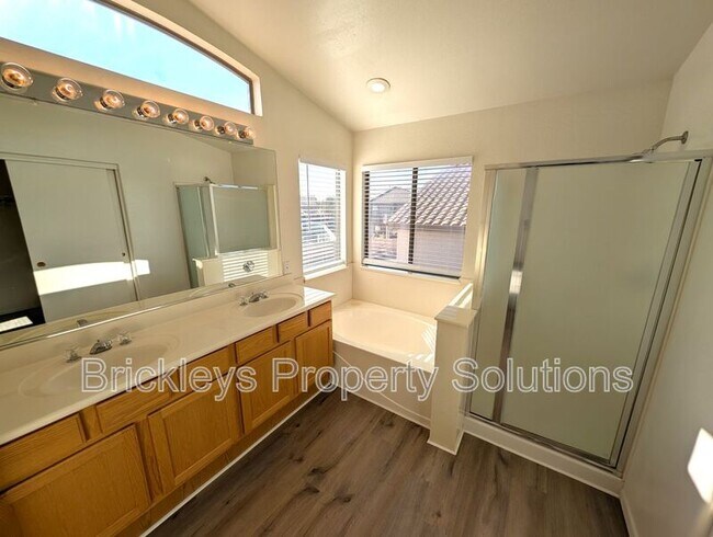 Building Photo - 3393 E Wyatt Way