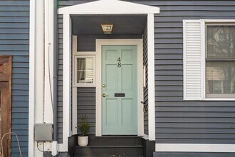 Building Photo - 48-50 Russell St