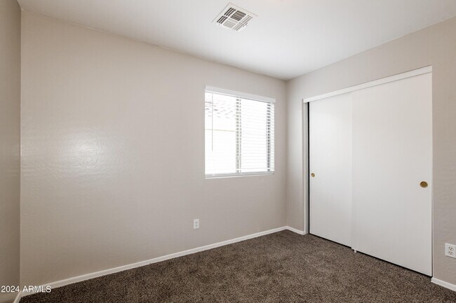 Building Photo - 14916 N 125th Ln