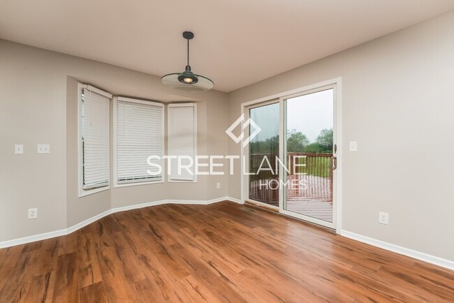 Building Photo - Charming 4 Bedroom in Pickerington!