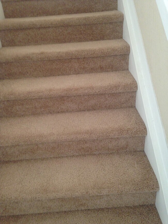 Building Photo - 5590 53rd Ave