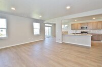 Building Photo - 4032 N Glider Ave