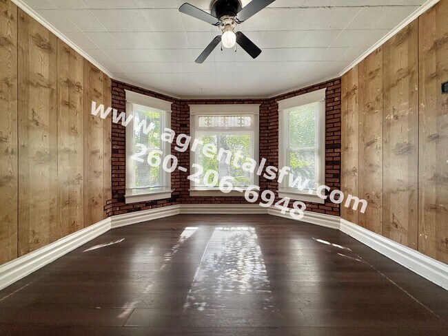 Building Photo - 2919 S Harrison St