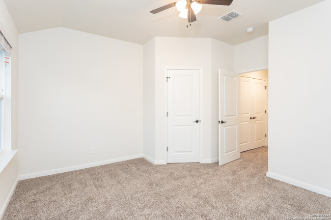 Building Photo - 10318 Candlewood Wy