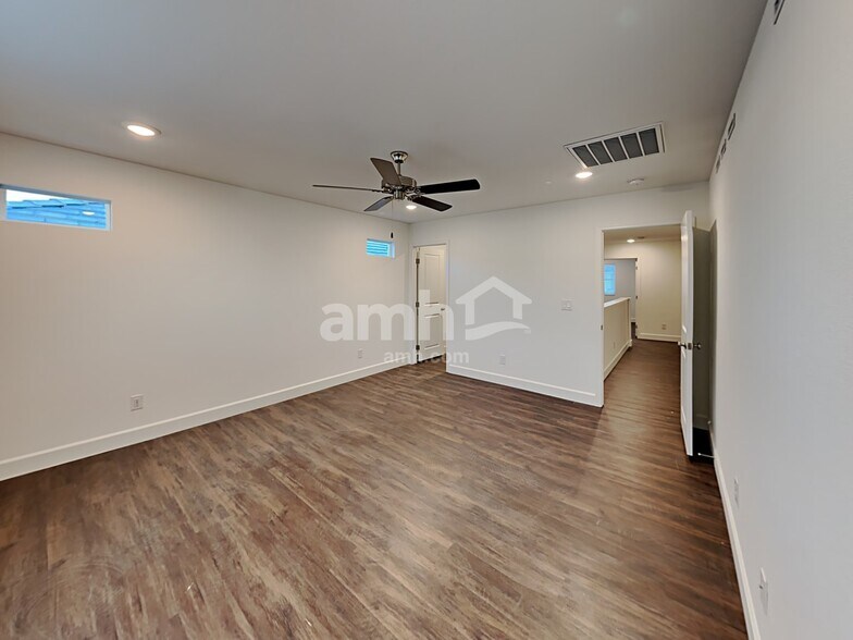 Building Photo - 2754 Hot Cider Ave