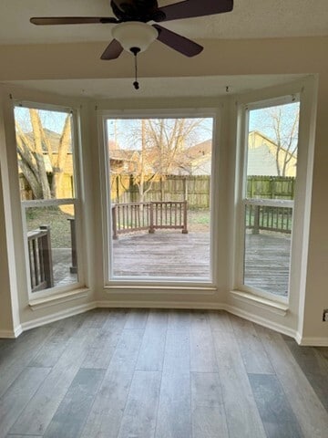 Kitchen Nook - 346 N Birchwood Dr
