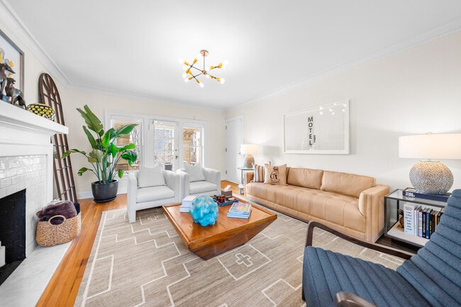 Building Photo - The Hawthorne