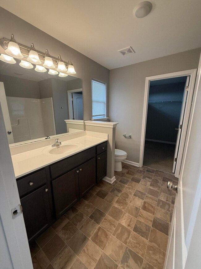 Building Photo - 149 Landry Ln