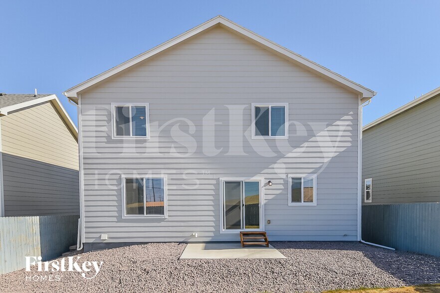 Building Photo - 10823 Witcher Dr