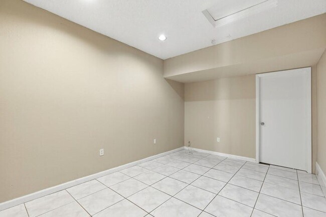 Building Photo - 9312 NW 54th St