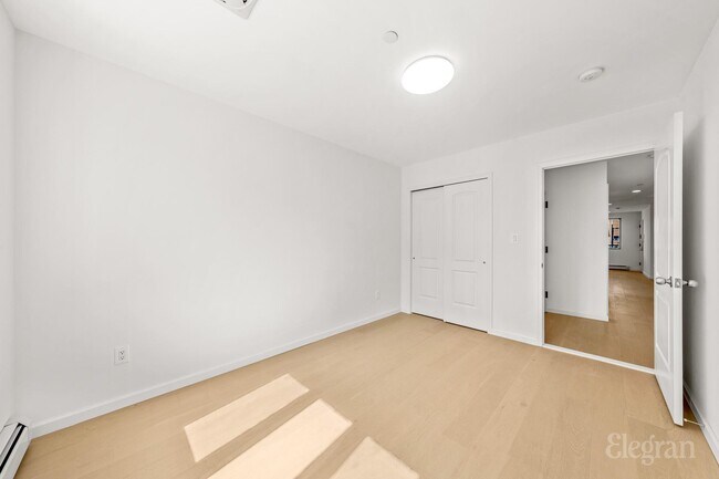 Building Photo - 39-57-57 57th St