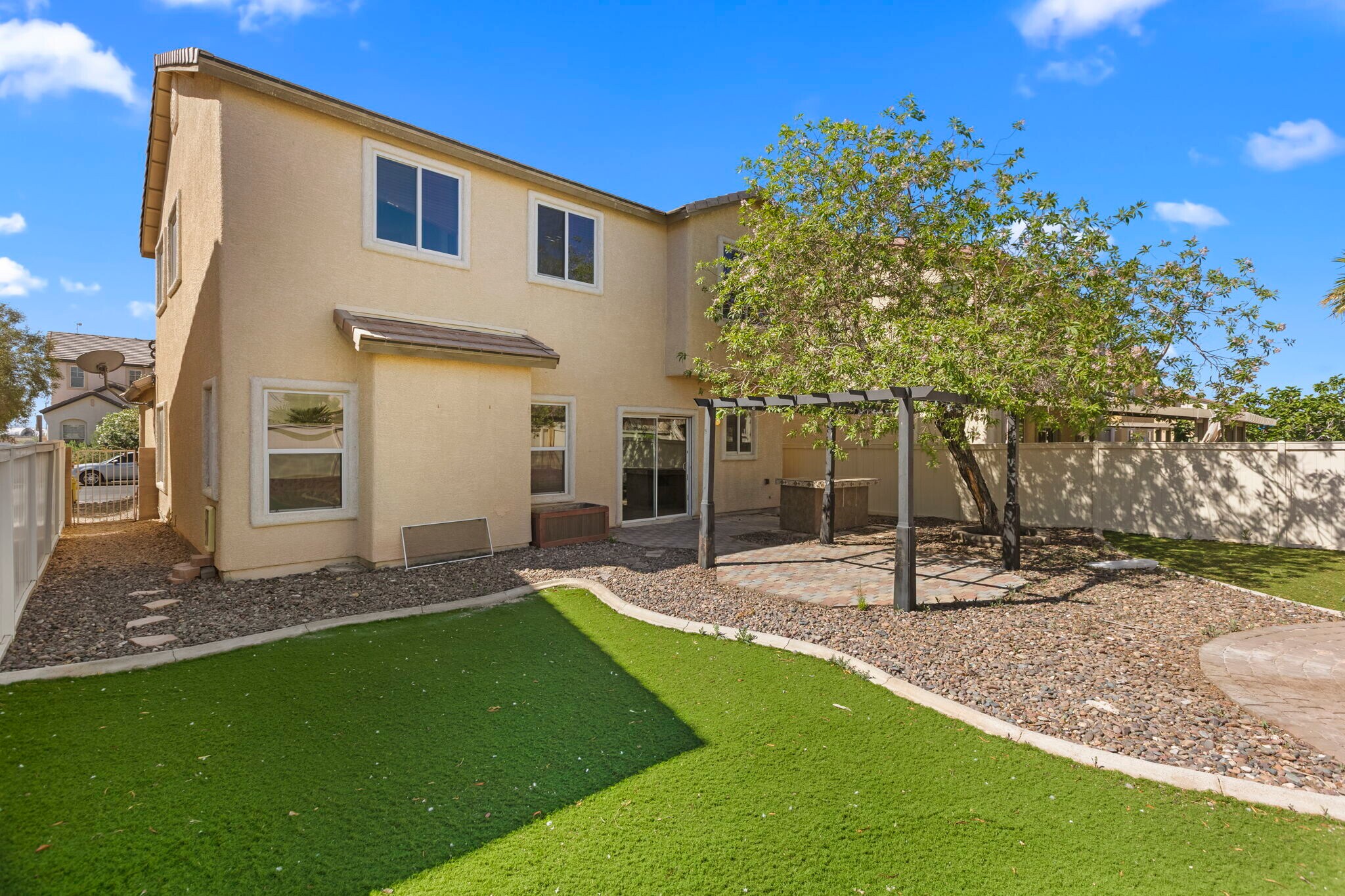 Building Photo - 3936 Red Trumpet Ct