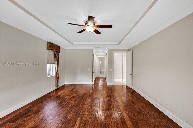 Building Photo - 7607 NW 127th Manor