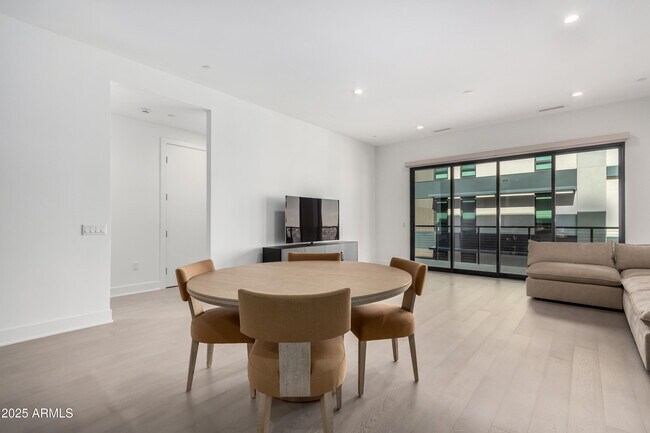 Building Photo - 19355 N 73rd Way