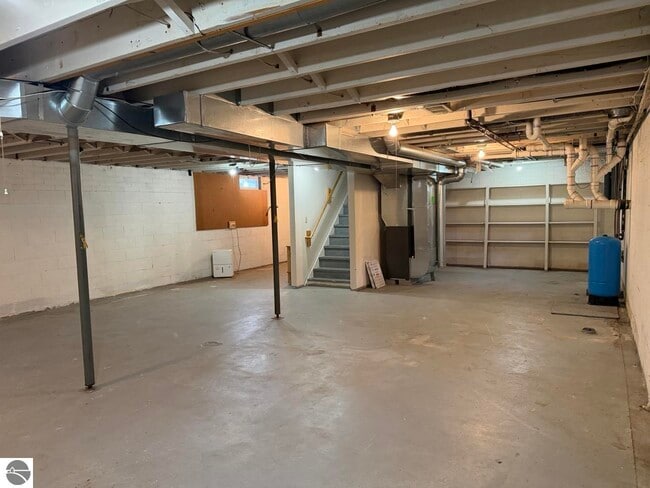 Building Photo - 8334 M-113