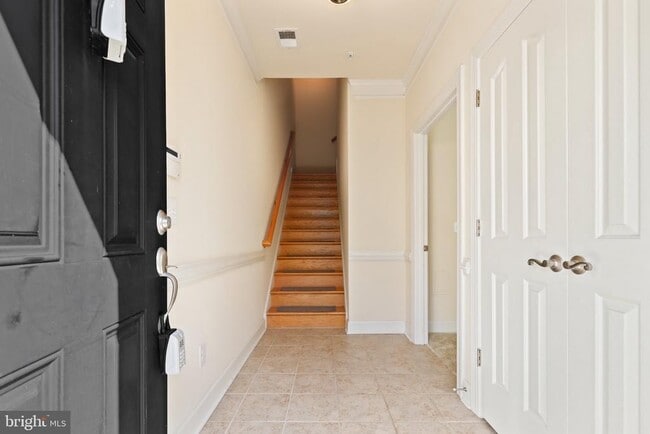 Building Photo - 562 Marina Landing Ln