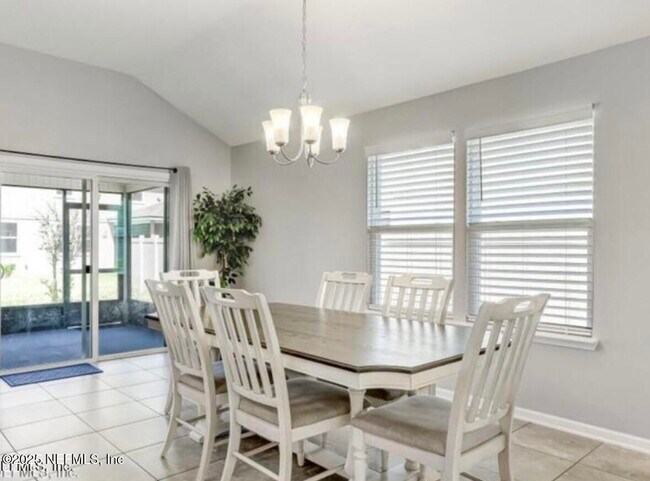 Building Photo - 15702 Chir Pine Dr