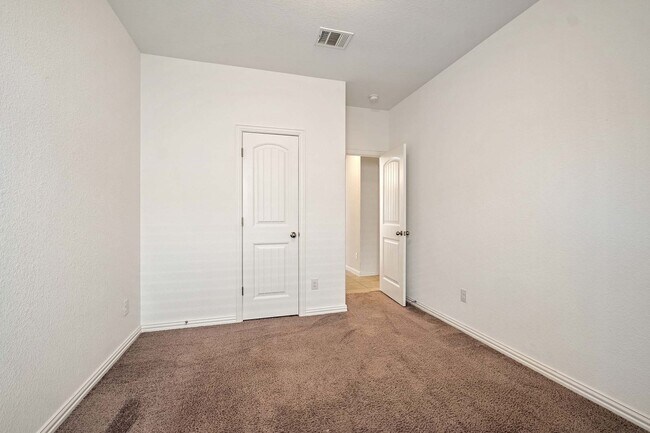 Building Photo - Newly Built 3 Bedroom, 2 Bath Home in Aval...