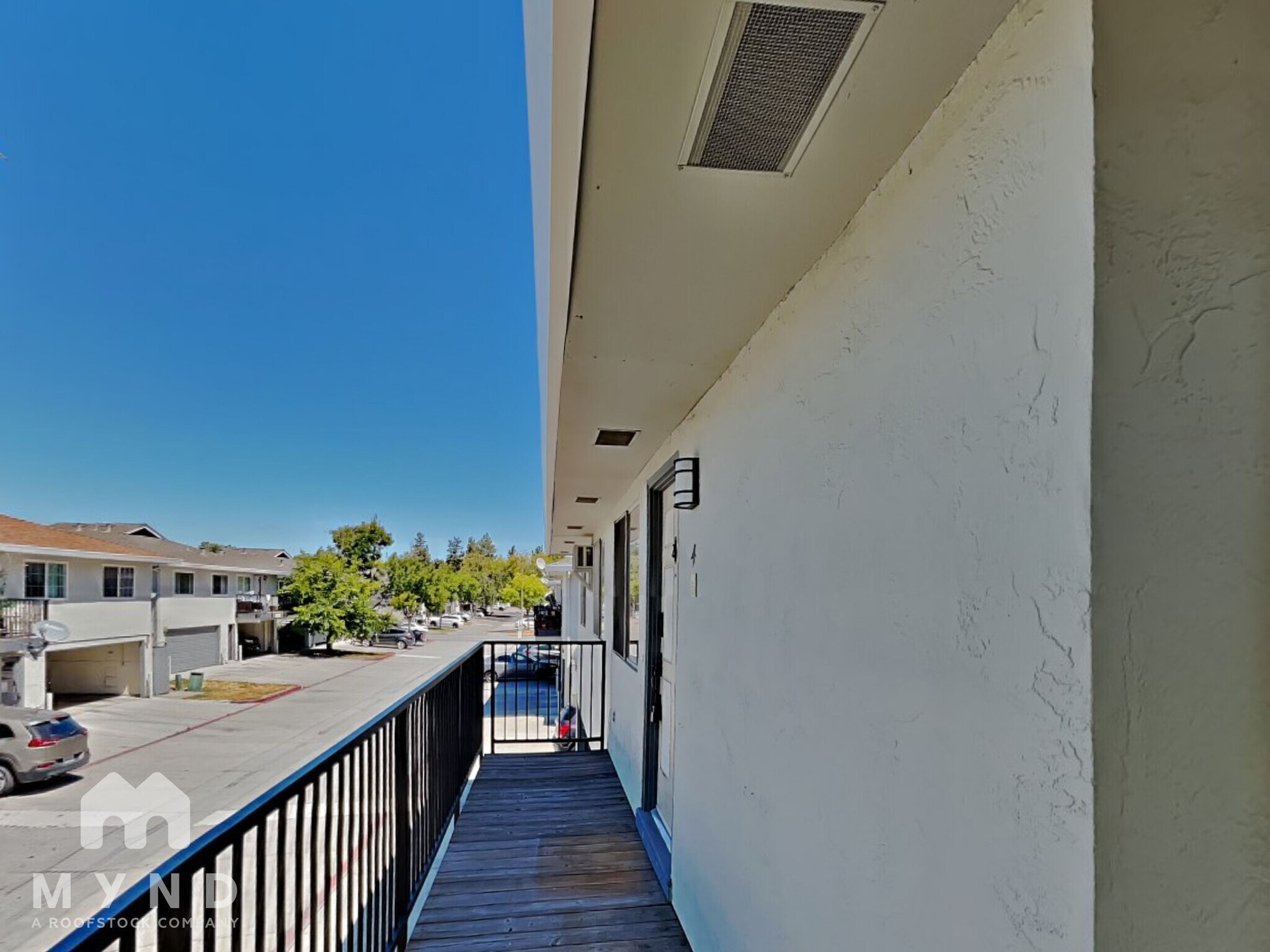 Building Photo - 5515 Spinnaker Dr