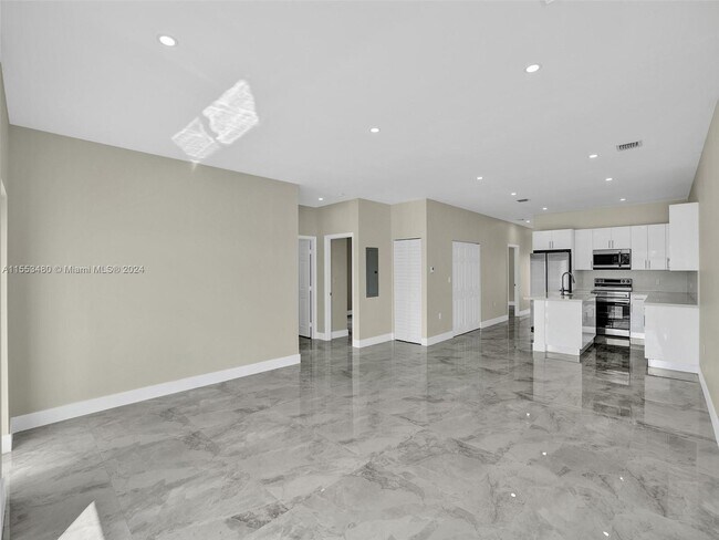 Building Photo - 14519 SW 272nd St