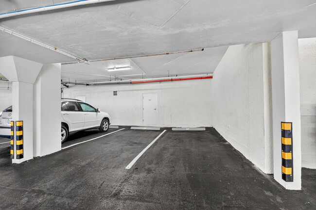 Building Photo - 3610 S Ocean Blvd