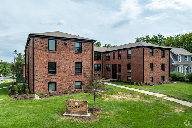 Building Photo - Gladstone Apartments