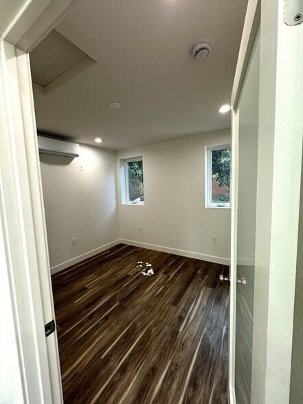 Building Photo - 4724 W 172nd St