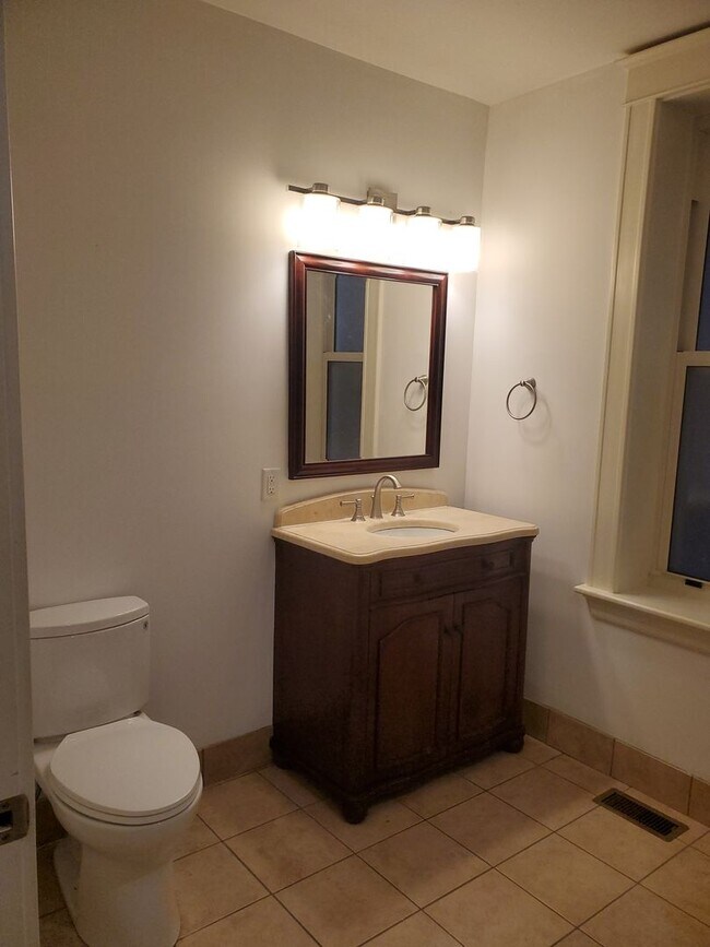 Building Photo - 4338LC Arco Ave. (Mahogany)