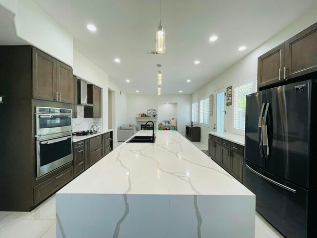 Building Photo - 4496 Sycamore Ridge Ct