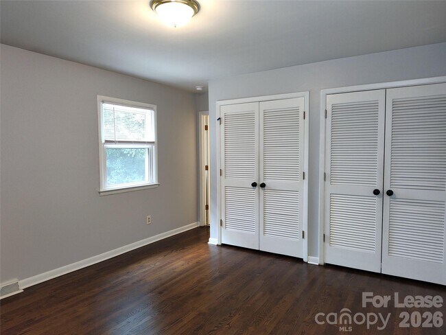 Building Photo - 5812 Donegal Dr