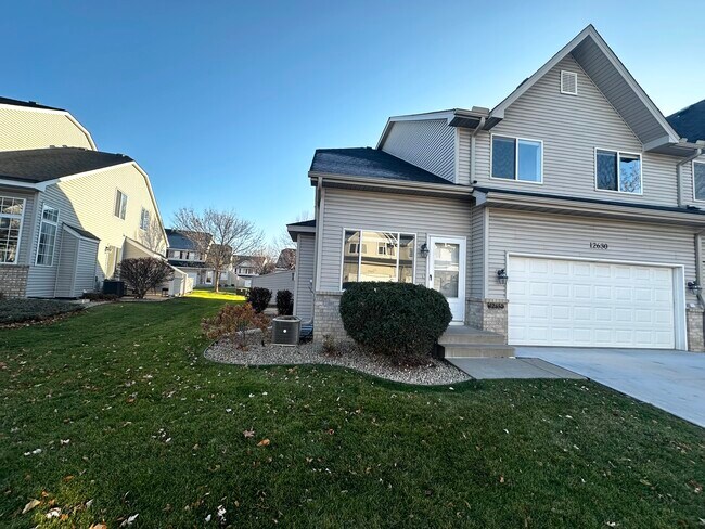 Building Photo - 12630 74th Ave N