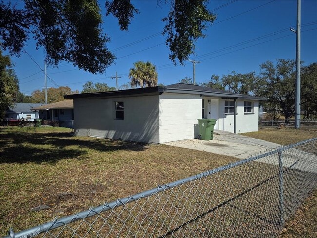 Building Photo - 3312 E Ellicott St