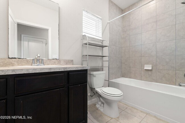 Building Photo - 5556 Kellar Cir